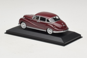 BMW 502 V8 Tmavočervený Minichamps 1:43 430022402 Kov – obrázok 3 z 4