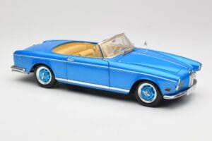 BMW 503 Cabriolet Riviera Blue Revell 1:18 08843 Kov – obrázok 7 z 9
