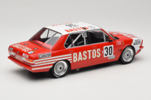 BMW 528i E28 #30 D. Quester / A. Hahne / E. Joosen 24 Hours of Spa Winner 1982 IXO 1:18 18RMC182A Kov – obrázok 2 z 6