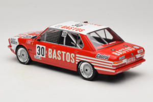 BMW 528i E28 #30 D. Quester / A. Hahne / E. Joosen 24 Hours of Spa Winner 1982 IXO 1:18 18RMC182A Kov – obrázok 5 z 6