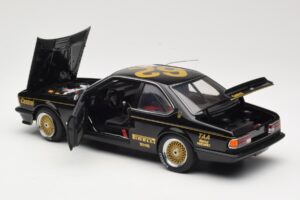 BMW 635 CSi E24 #62 J. Richards JPS Team BMW ATCC Winner 1985 AUTOart 1:18 88548 Kov – obrázok 5 z 8