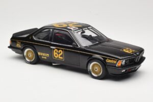 BMW 635 CSi E24 #62 J. Richards JPS Team BMW ATCC Winner 1985 AUTOart 1:18 88548 Kov – obrázok 6 z 8