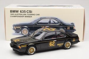 BMW 635 CSi E24 #62 J. Richards JPS Team BMW ATCC Winner 1985 AUTOart 1:18 88548 Kov – obrázok 8 z 8