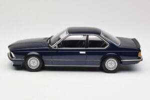 BMW 635 CSi E24 Blue Metallic Minichamps 1:18 155028101 Kov – obrázok 3 z 6