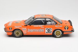 BMW 635 CSi E24 #1 European Touring Car Championship Jagermeister 1985 AUTOart 1:18 80430145825 Kov – obrázok 4 z 8