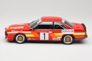 BMW 635 CSi E24 #1 U. Felder / D. Hamelmann Auto Budde Winners 24 Hours of Nürburgring 1985 Minichamps 1:18 155852501 Kov – obrázok 3 z 6