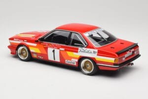 BMW 635 CSi E24 #1 U. Felder / D. Hamelmann Auto Budde Winners 24 Hours of Nürburgring 1985 Minichamps 1:18 155852501 Kov – obrázok 5 z 6