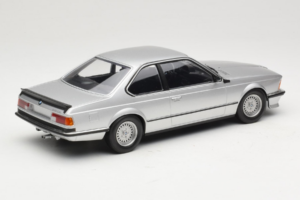 BMW 635 CSi E24 Strieborný Minichamps 1:18 155028107 Kov – obrázok 2 z 6