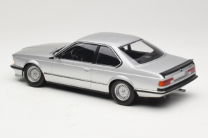 BMW 635 CSi E24 Strieborný Minichamps 1:18 155028107 Kov – obrázok 5 z 6