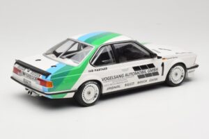 BMW 635 CSi E24 Vogelsang Automobile H. Grohs Winner Bergischer Löwe Zolder 1984 Minichamps 1:18 155842511 Kov – obrázok 2 z 6