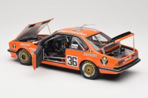 BMW 635CSi E24 Jagermeister #36 W. Brun / H. Grohs ETCC 1984 Minichamps 1:18 80430139185 Kov – obrázok 5 z 8