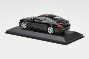 BMW 645i E63 Čierny Minichamps 1:43 80420393306 Kov – obrázok 4 z 5