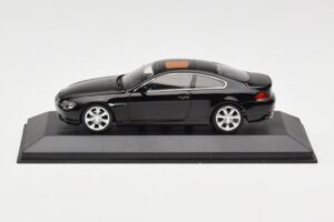 BMW 645i E63 Čierny Minichamps 1:43 80420393306 Kov