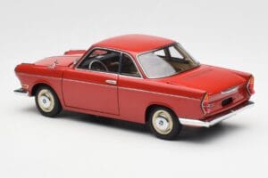 BMW 700 Sport Coupe Spanish Červený AUTOart 1:18 70652 Kov – obrázok 7 z 8