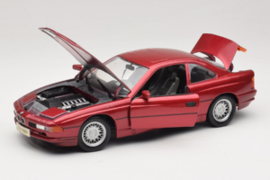 BMW 850i E31 Červený Tchibo 1:18 36157 Kov – obrázok 2 z 8