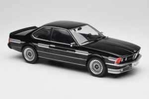 BMW Alpina B7 Turbo E24 Diamond Black MCG 1:18 MCG18235 Kov – obrázok 4 z 6