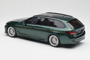 BMW Alpina B5 G31 Touring Zelený GT Spirit 1:18 GT475 Živica – obrázok 3 z 5
