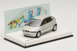 BMW E1 Biely Minichamps 1:43 80429419919 Kov – obrázok 2 z 5