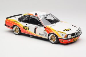 BMW 635CSi E24 BMW Italia #1 U. Grano / H. Kelleners Spa 1983 Minichamps 1:18 155832601 Kov – obrázok 4 z 6
