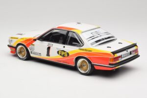 BMW 635CSi E24 BMW Italia #1 U. Grano / H. Kelleners Spa 1983 Minichamps 1:18 155832601 Kov – obrázok 5 z 6