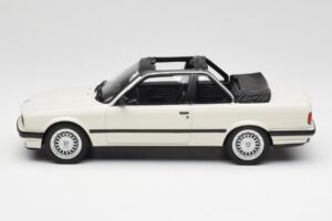 BMW 325i E30 Baur TC2 Biely Otto 1:18 OT1097 Živica – obrázok 3 z 6