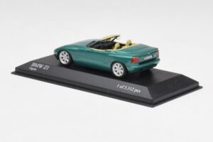 BMW Z1 E30 Britská Závodná Zelená Minichamps 1:43 400020100 Kov – obrázok 3 z 4
