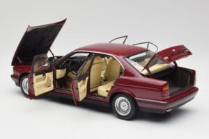 BMW 535i E34 Červený Minichamps 1:18 100024002 Kov – obrázok 5 z 8