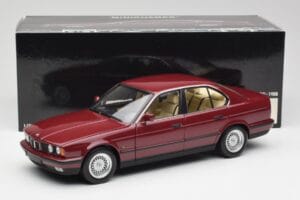 BMW 535i E34 Červený Minichamps 1:18 100024002 Kov – obrázok 8 z 8