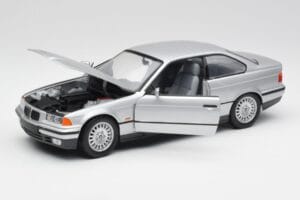 BMW 3 Series E36 Coupe Strieborný UT Models 1:18 180023321 Kov – obrázok 2 z 8