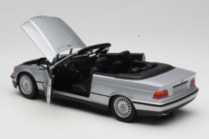 BMW 3 Series E36 Kabriolet Strieborný UT Models 1:18 BMW008 Kov – obrázok 5 z 8