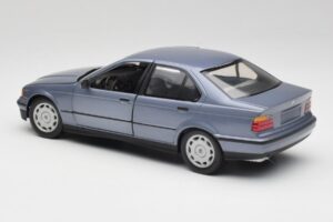BMW 3-Series E36 Avus Modrý UT Models 1:18 180023300 Kov – obrázok 7 z 8
