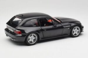 BMW Z3 E36 M Coupé Cosmos Čierny UT Models 1:18 80439422193 Kov – obrázok 3 z 8