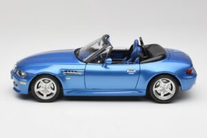 BMW Z3 E36 M Roadster Estoril Blue Bburago 1:18 3349-M1 Kov – obrázok 4 z 8