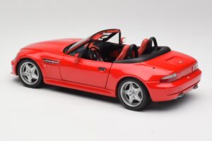 BMW Z3 E36 M Roadster Imola Červený UT Models 1:18 20411 Kov – obrázok 7 z 8
