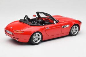 BMW Z8 E52 Roadster Jasne Červený Bburago 1:18 12032 Kov – obrázok 3 z 8