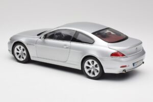 BMW 645Ci E63 Strieborný Kyosho 1:18 80430153285 Kov – obrázok 7 z 8