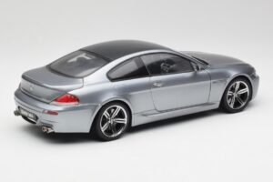 BMW M6 E63 Silver Šedý Kyosho 1:18 08703GR Kov – obrázok 3 z 8