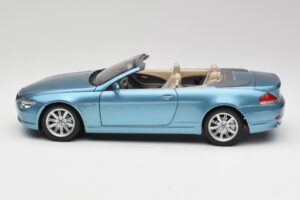 BMW 6 E64 Kabriolet Svetlomodrý Kyosho 1:18 80430153440 Kov – obrázok 4 z 8