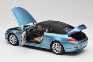 BMW 6 E64 Kabriolet Svetlomodrý Kyosho 1:18 80430153440 Kov – obrázok 5 z 8