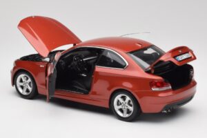 BMW 1 E82 Coupe Oranžový Kyosho 1:18 80430427064 Kov – obrázok 5 z 8