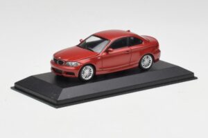 BMW 1M E82 Oranžový Minichamps 1:43 413020023 Kov – obrázok 2 z 5