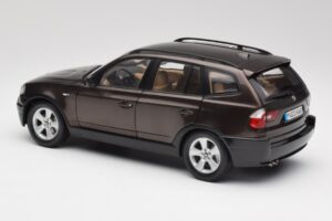 BMW X3 E83 3.0d Tmavo Hnedý Metalíza Kyosho 1:18 80430300736 Kov – obrázok 7 z 8
