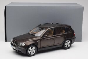 BMW X3 E83 3.0d Tmavo Hnedý Metalíza Kyosho 1:18 80430300736 Kov – obrázok 8 z 8