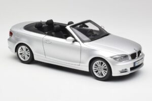 BMW 135i E88 Kabriolet Titan Strieborný Kyosho 1:18 80430427021 Kov – obrázok 6 z 8