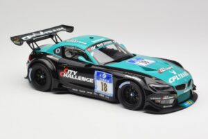 BMW Z4 E89 GT3 BMW Team Vita4one #18 J. Klingmann / M. Wittmann ADAC 24 Hours Nurburgring 2012 Minichamps 1:18 151122318 Kov – obrázok 4 z 6