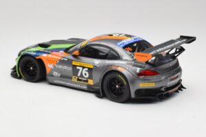BMW Z4 E89 GT3 #76 Schubert Motorsport Dubai 24 Hours 2014 Minichamps 1:18 151142376 Kov – obrázok 5 z 6
