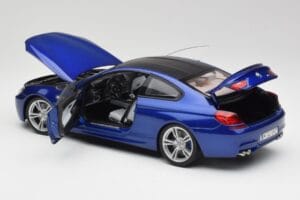 BMW M6 F13 San Marino Modrý Paragon 1:18 80432218737 Kov – obrázok 4 z 7