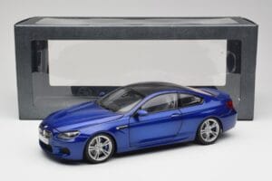 BMW M6 F13 San Marino Modrý Paragon 1:18 80432218737 Kov – obrázok 7 z 7
