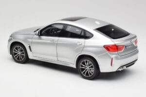 BMW X6 M F86 Strieborný Norev 1:18 183200 Kov – obrázok 7 z 8