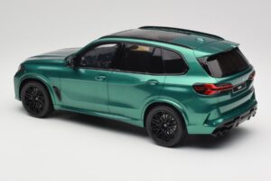 BMW X5 M G05 Competition Isle of Man Green GT Spirit 1:18 GT490 Živica – obrázok 5 z 6